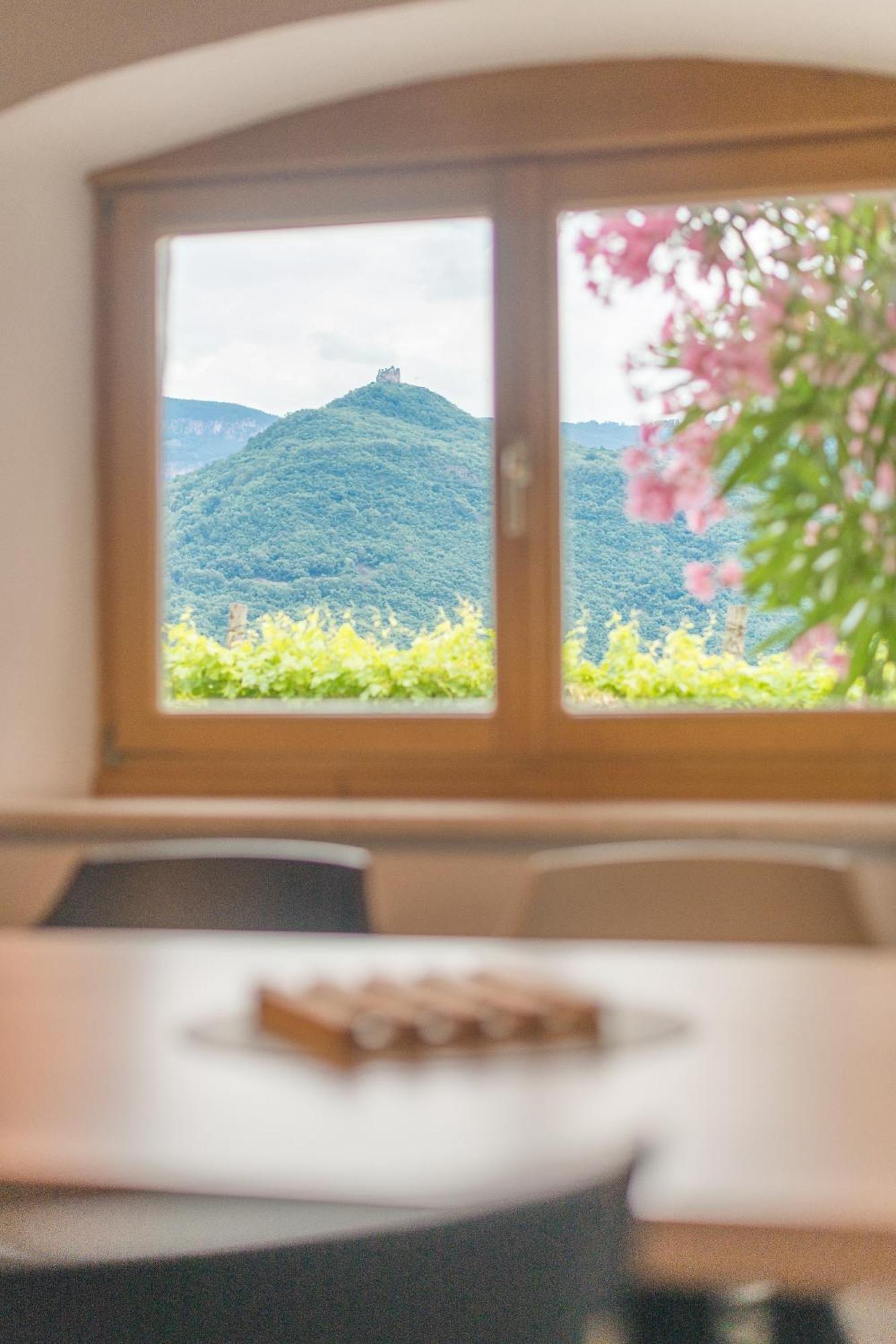 Weinhof Am See Калдаро Екстериор снимка